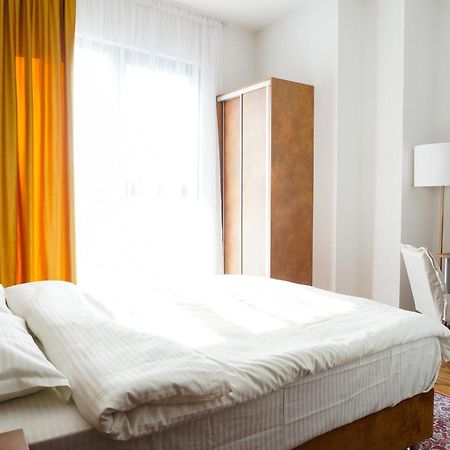 Hotel Fantazia Oradea Ngoại thất bức ảnh